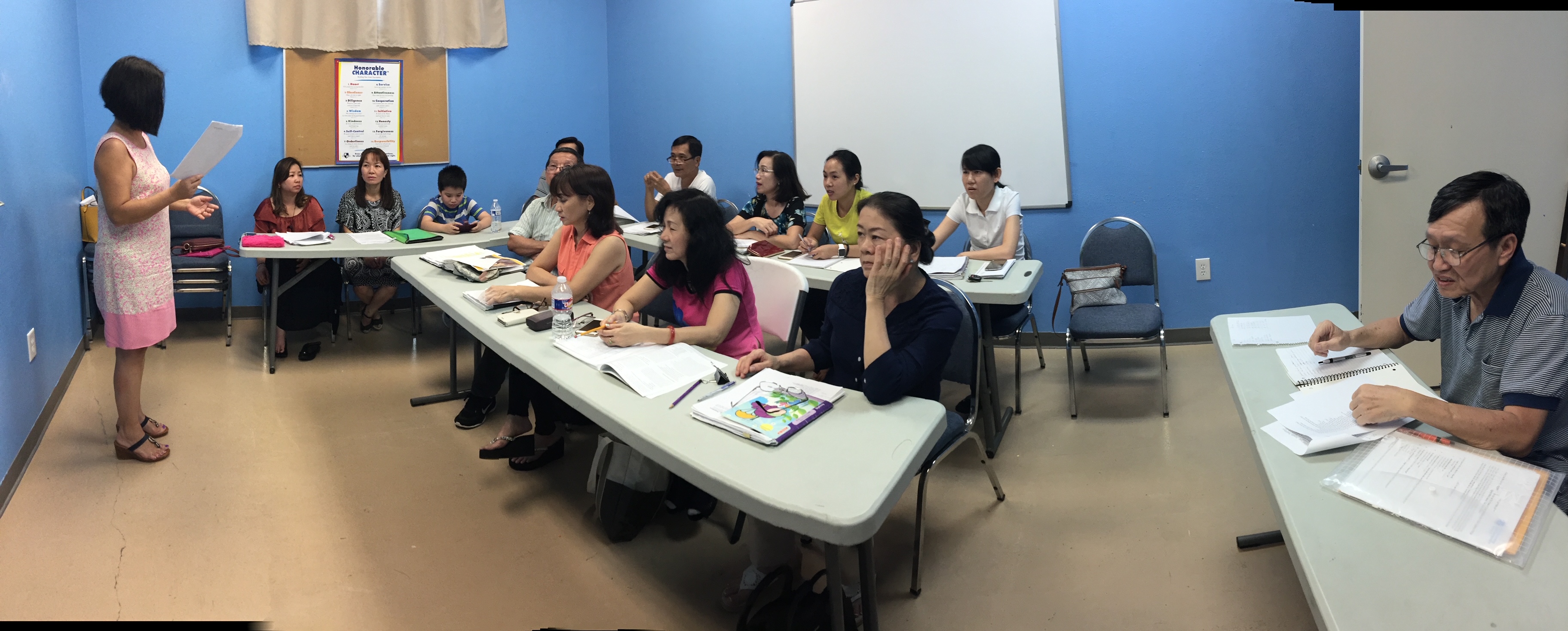 Ảnh lớp học ESL tại VNBCA 5